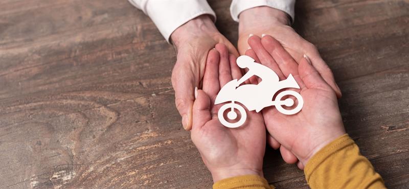 Know features of 2 wheeler insurance