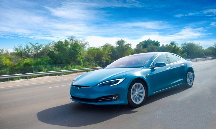 Xiaomi Showcase its First Electric Car SU7 in India