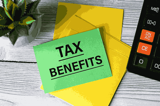 How Health Insurance with Lower Premiums Help You Save More? How Health Insurance with Lower Premiums Help You Save More?