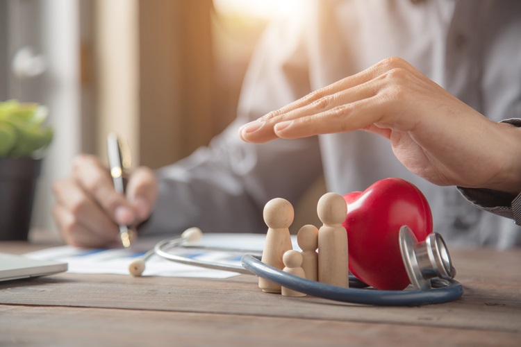 Which Is the Best Option: 1 Crore Life Insurance Or 1 Crore Health Insurance? Which Is the Best Option: 1 Crore Life Insurance Or 1 Crore Health Insurance?