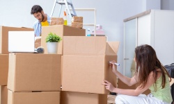 Does Your Home Insurance Plan Covers Damages During Moving?