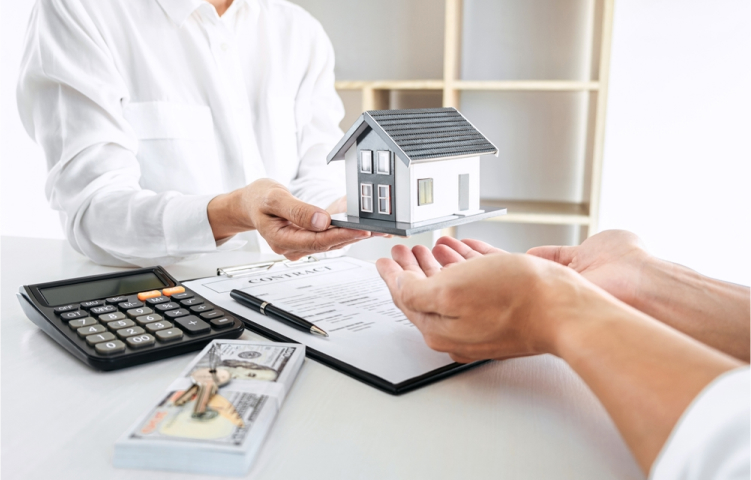 Is home insurance tax deductible for landlords?