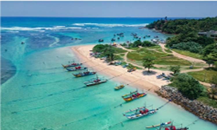 Sri Lanka’s Coastal Bliss: Hidden Paradises and Famous Shores Sri Lanka’s Coastal Bliss: Hidden Paradises and Famous Shores