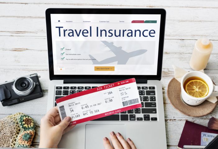 travel insurance expense tax deductible